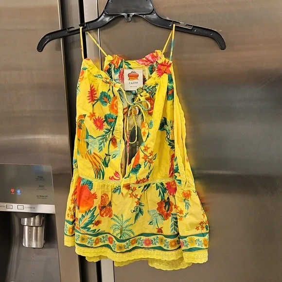 💕FARM RIO💕 Yellow Delicate Fruit Garden Sleeveless Blouse ~ Medium NWT